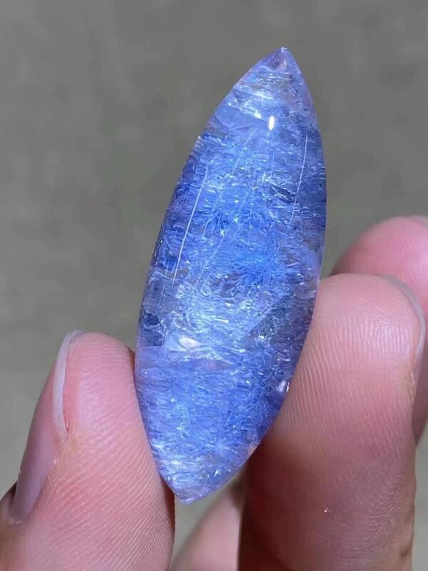 حقيقي الطبيعي الأزرق Rutilated Dumortierite قلادة من الكوارتز 35*13.5*10 مللي متر كريستال مستطيل قلادة مجوهرات AAAAAAA