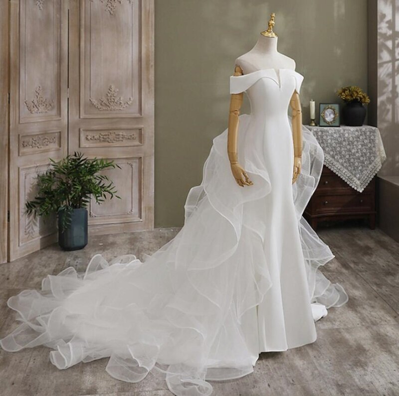 فستان زفاف ساتان بأكمام قصيرة مع ذيل قابل للفصل ، فستان زفاف ، أكتاف عارية ، ذيل حورية البحر