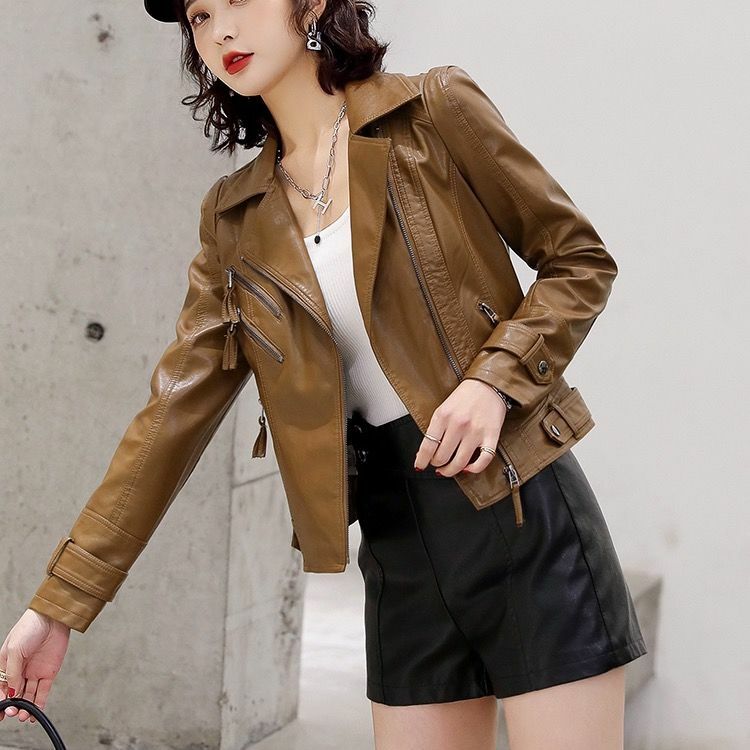 جلد المرأة قصيرة دراجة نارية سترة 2021 الربيع والخريف جديد سليم صالح موضة تنوعا غسل بولي Leather سترة جلدية
