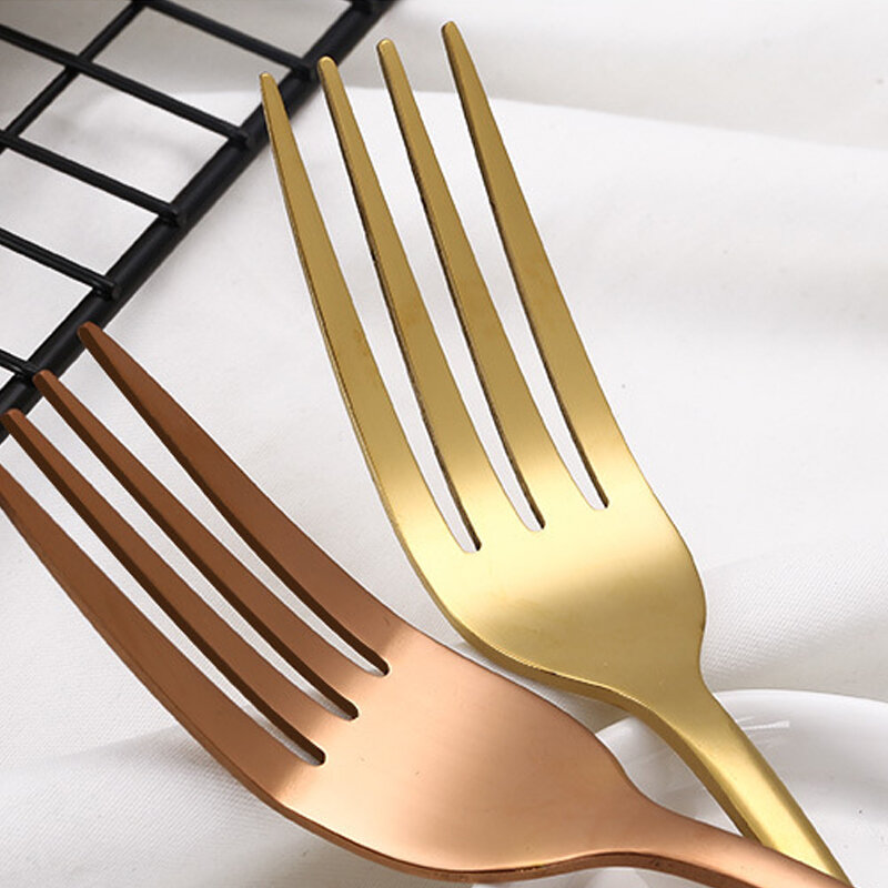 4 قطعة مجموعة أدوات المائدة دائم الفضيات طقم ملاعق الفولاذ المقاوم للصدأ أنيقة شوكة لتناول الطعام ملعقة سكين