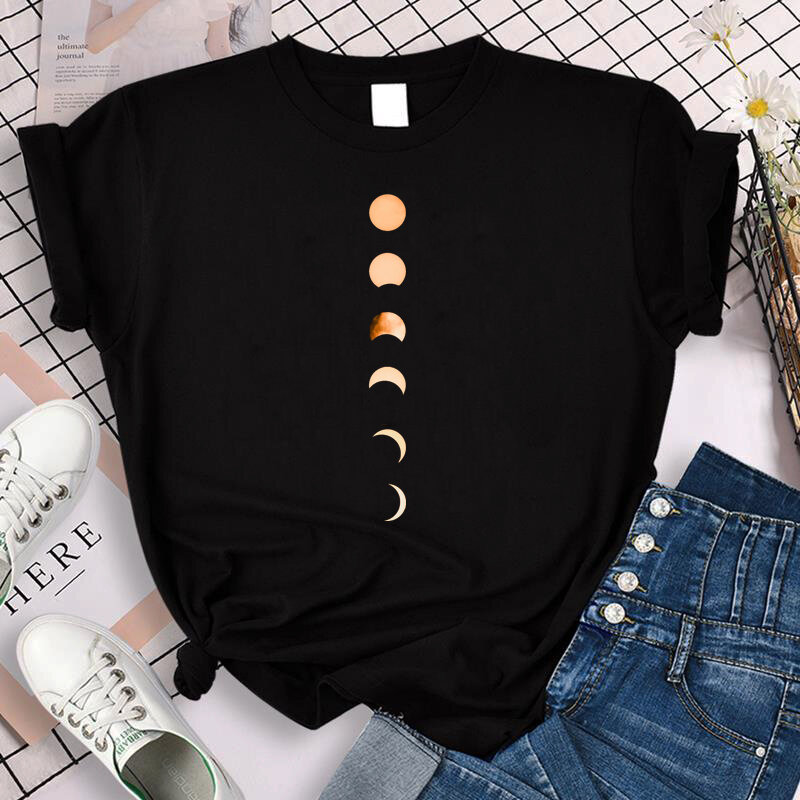 2022 جديد مضحك القمر طباعة تي شيرت المرأة Harajuku الأسود قمصان موضة مستديرة الرقبة تي شيرتات قصيرة الاكمام الصيف تيز رداء علوي غير رسمي