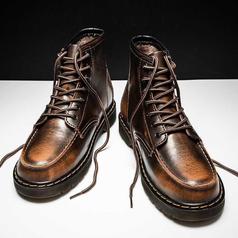 2021 حجم كبير حار نمط الرجال نحى أحذية Vintage موضة مارتن الأحذية جلد طبيعي حذاء من الجلد للرجل دراجة نارية الأحذية