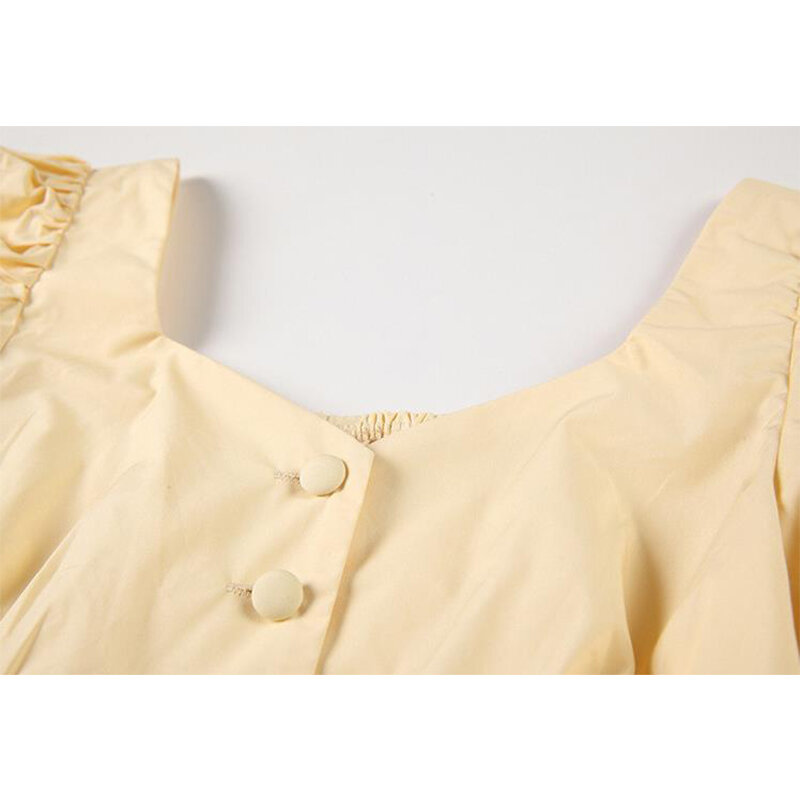 الأصفر ويث قميص المرأة 2021 جديد الصيف النمط الفرنسي الرجعية مربع طوق فقاعة كم زر السيدات عالية الشارع بلوزة قصيرة