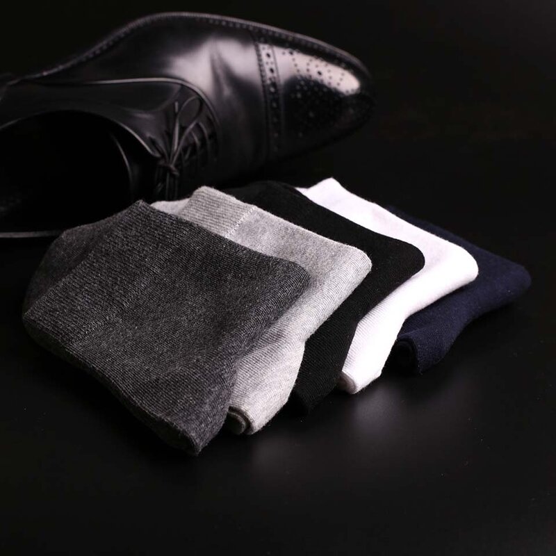 جوارب قطنية للرجال 100% جوارب رجالية للأعمال باللون الأسود جوارب ناعمة قابلة للتنفس لفصل الصيف للرجال 5 أزواج