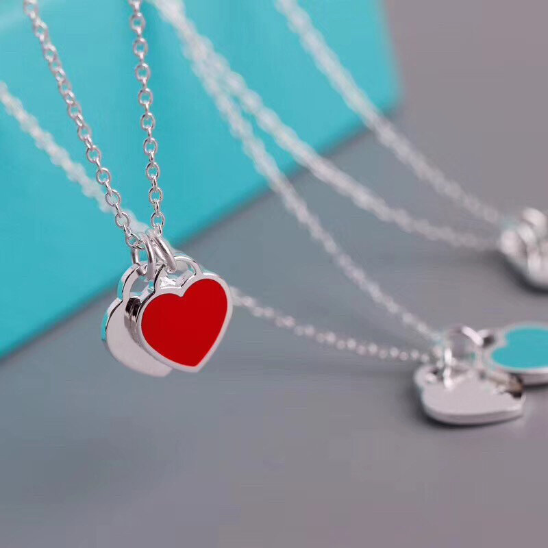 الأصلي الكلاسيكية مزدوجة القلب قلادة 2021 جديد مجوهرات الأزياء مناسبة للبنات هدايا عيد موضة زوجين الحب مجوهرات