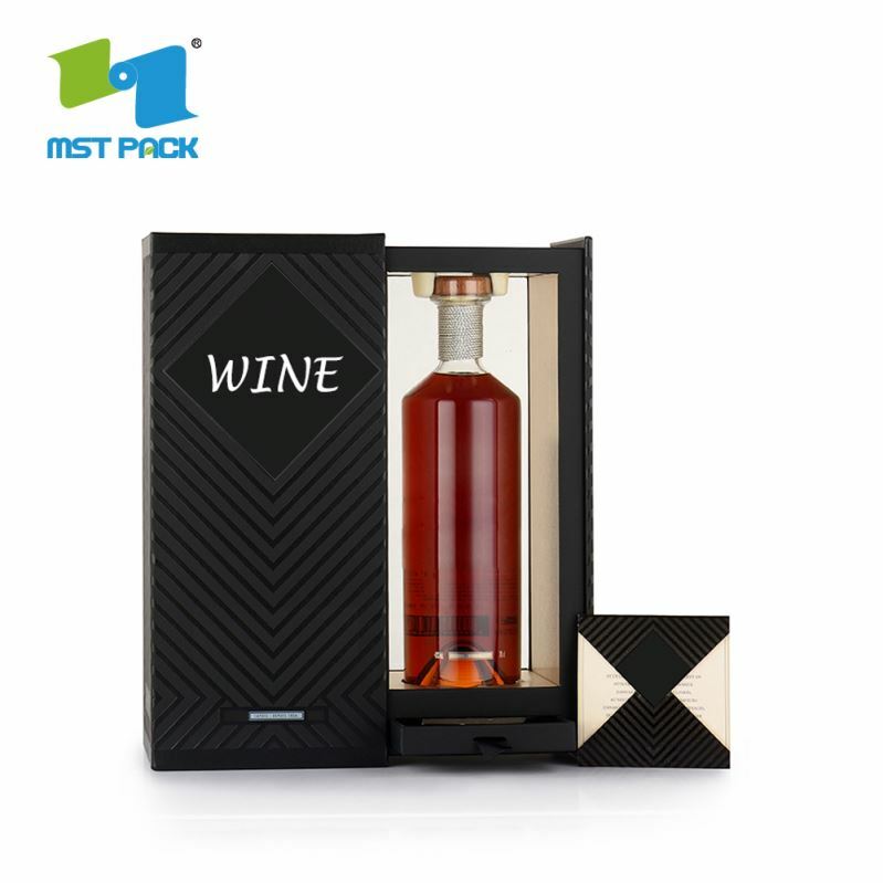 منتج جديد للأزياء الراقية ورقة النبيذ الأحمر للطي مربع على شكل زجاجة نبيذ أغلفة أكواب صناديق