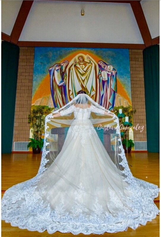مصلى الحجاب العاج/أبيض طويل 3m الزفاف الدانتيل يزين حجاب الزفاف مع مشط
