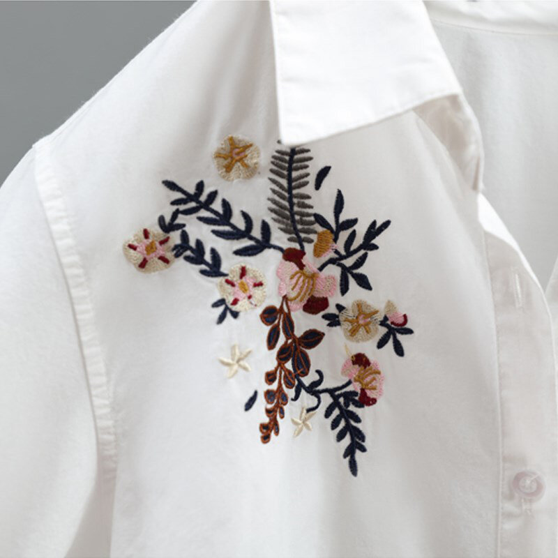 قميص نسائي أبيض بأكمام طويلة ، بلوزة فضفاضة غير رسمية مع تطريز على الطراز الوطني ، ياقة مربعة مفتوحة ، بلوزات ، ربيع 2019 #3