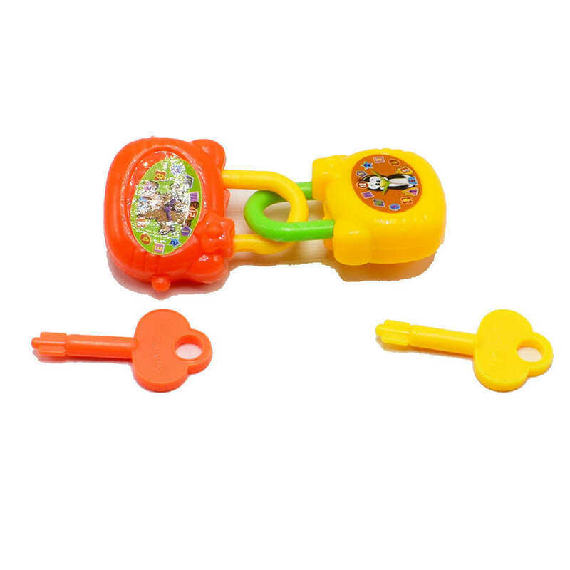 لعبة كرتونية بلاستيكية مع مفاتيح للاطفال ، قفل ، دفتر ، هدية ، لعبة عيد ميلاد ملونة ، 2 قطعة
