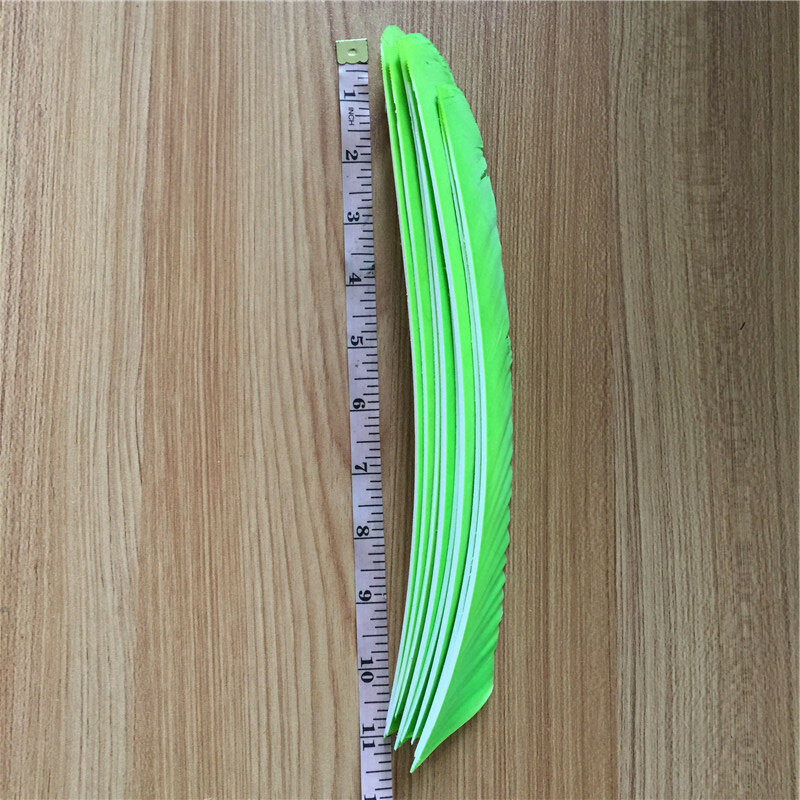 50 قطعة الفلورسنت الأخضر كامل طول الحقيقي تركيا ريشة ل الرماية الصيد والرماية السهم السهم القادمون الجدد