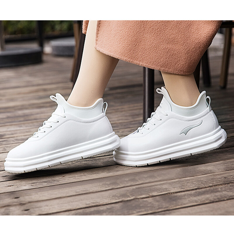 ONEMIX النساء الأحذية منصة الشقق عالية أعلى الأحذية بو الجلود ضوء أحذية نسائية ل في الهواء الطلق المشي أحذية رياضية الأبيض حذاء كاجوال