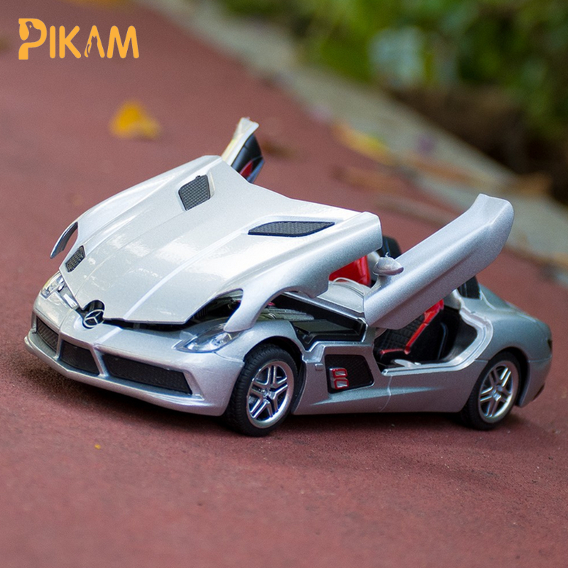 ألعاب مجسمة للأطفال على شكل سيارات مصنوعة من خليط معدني بمقياس 1:24 من BENZ SLR ألعاب أطفال مناسبة كهدية فائقة