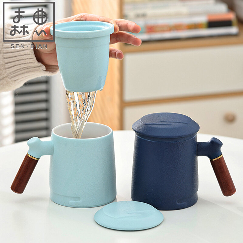 السيراميك متكاملة تصفية فنجان شاي بوتيك اليدوية السيراميك القدح مع غطاء 2021 جديد حار مكتب المنزل اكسسوارات المطبخ