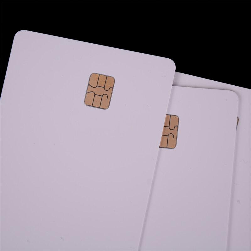 5 قطعة الاتصال الأبيض رقاقة الذكية IC بطاقة فارغة البلاستيكية مع SLE4442 رقاقة فارغة البطاقة الذكية الاتصال IC بطاقة السلامة