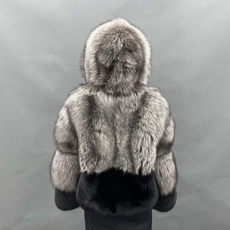 معطف شتوي دافئ من الفرو الطبيعي للنساء مزود بغطاء للرأس من الثعلب الفضي ملابس نسائية خارجية مصنوعة حسب الطلب Xxxxxl