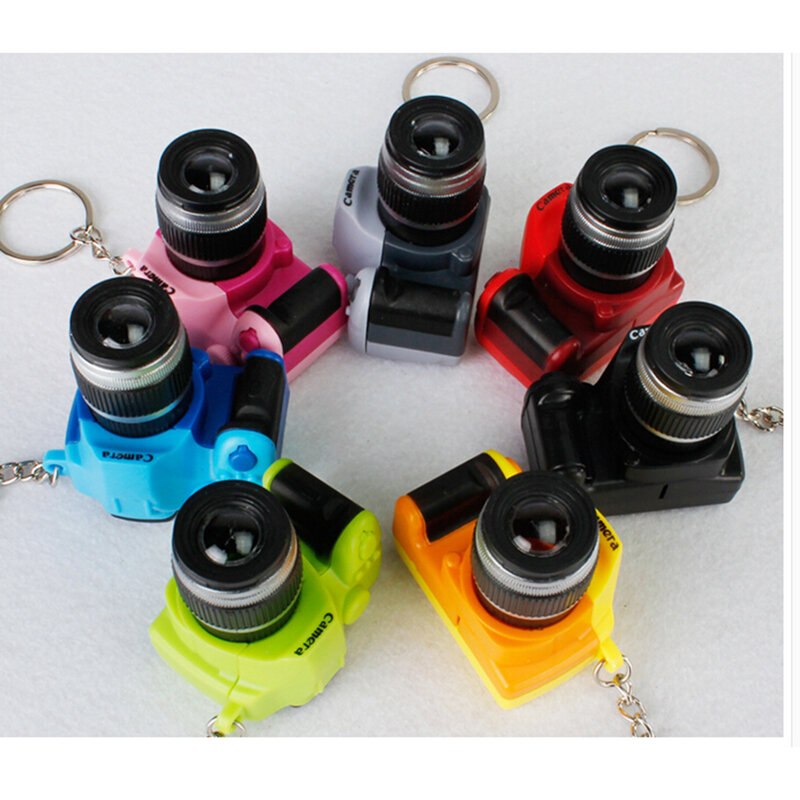 سلسلة مفاتيح LED مع صوت مضيء ، قلادة حقيبة ، لعبة بلاستيكية ، كاميرا سيارة ، لعبة أطفال ، كاميرا رقمية SLR