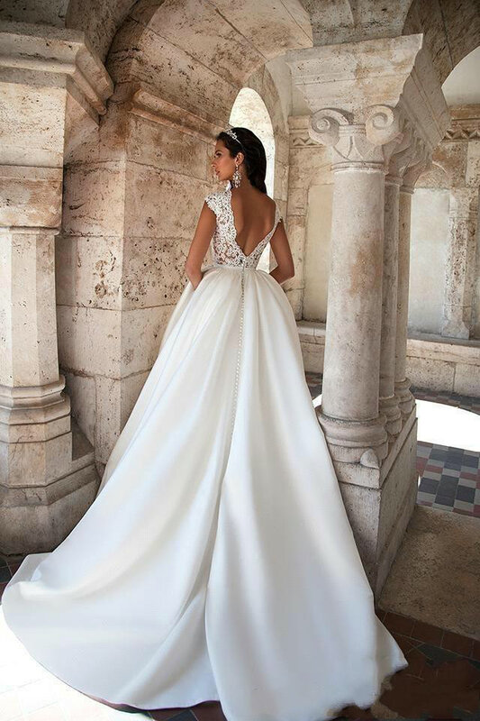 فستان زفاف جميل على شكل حرف A مع ذيل قابل للفصل ، زينة دانتيل ، رسن ، طيات ، فستان زفاف
