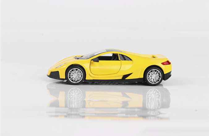 الإسبانية Spano Spano GTA سيارة نموذج 1:32 صوتية البصرية العودة قوة محاكاة لعبة سيارة الأطفال هدية عيد ميلاد