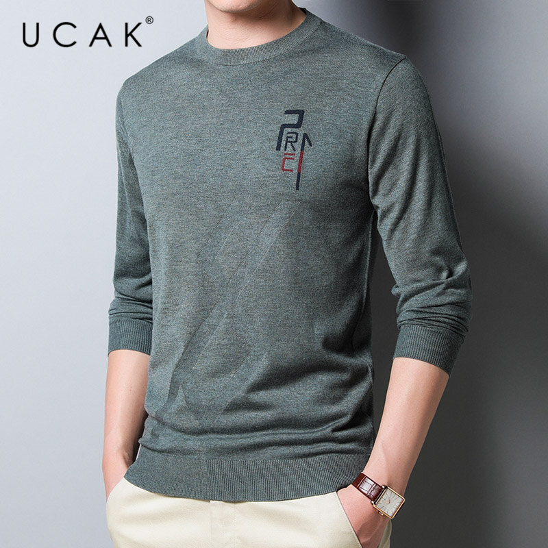 UCAK العلامة التجارية 2020 جديد أزياء نمط الخريف الشتاء عارضة س الرقبة البلوزات رجل الملابس سحب أوم الشارع الشهير مخطط سترة U1104