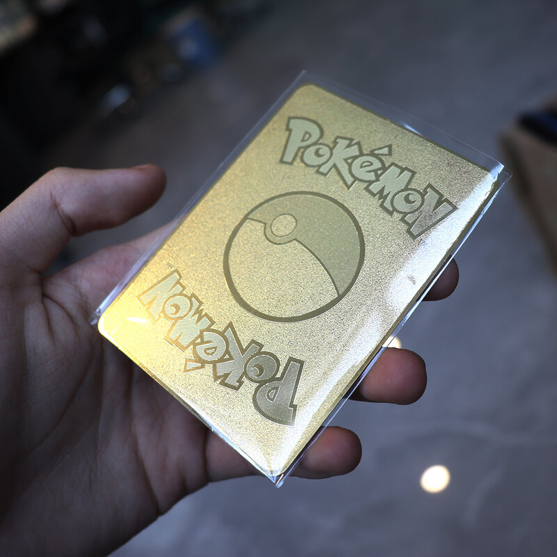 بوكيمون لعبة بطاقات معدنية ذهبيةمجموعة من البطاقات، النسخة الإنجليزية، بطاقة كبيرة VMAX، رايشو تشاريزارد