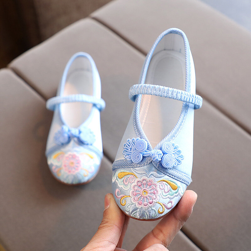 اليدوية التطريز الاطفال الأحذية النمط الصيني القماش سطح أحذية للبنات أنيقة التقليدية زهرة نمط Hanfu الأحذية F01173