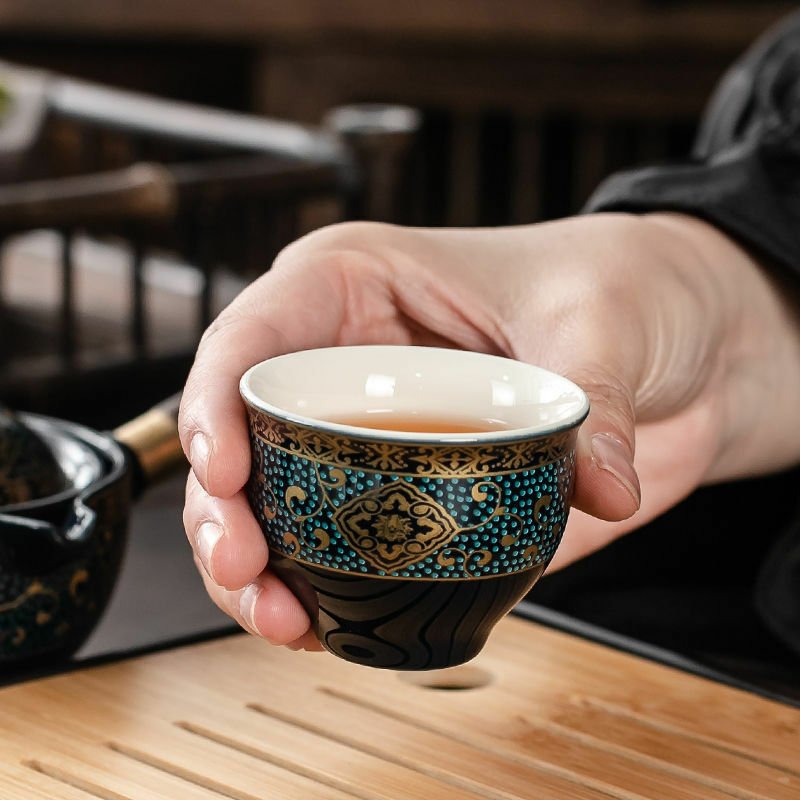 طقم شاي جونغفو خزف الصين مجموعة براريد للشاي المحمولة مع 360 دوران ماكينة إعداد الشاي و اينفوسير محمولة الكل في واحد شنطة هدايا تيوير