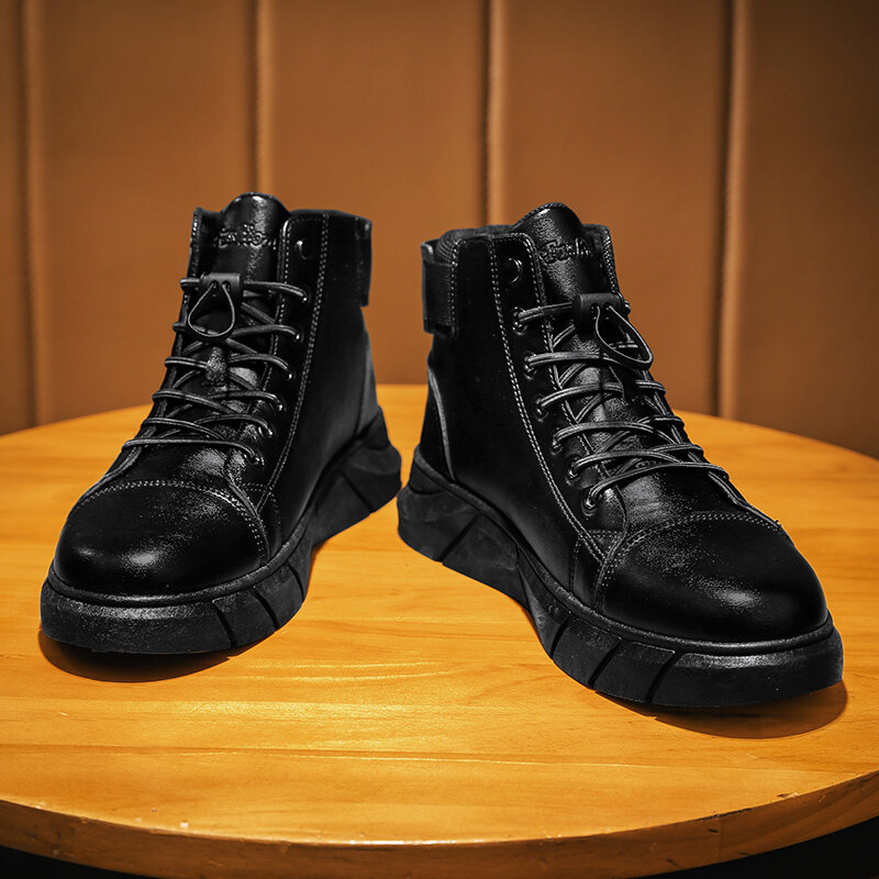 2021 جديد عصري الرجال الأحذية الكلاسيكية مريحة الرجال الأحذية الرياضية المألوف تنوعا أحذية غير رسمية عدم الانزلاق قاطرة الأحذية