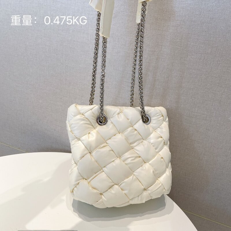 Lingge Cotton Woven Women Shoulder Bag Winter Padded Down Handbags and Purses Chains Tote Soft Warm Square Bags for Women 2022