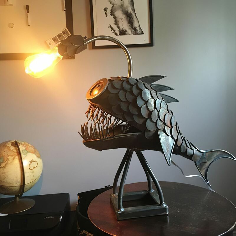 Angler Fish Lamp Floor-Standing Retro Art Table Lamp With USB Interface Fishing Night Lights Table Lamps Handmade Unique LED
