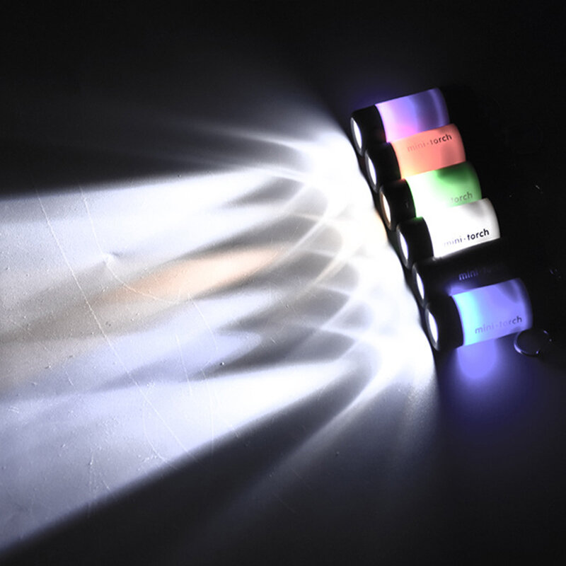 LED مصباح يدوي صغير مصباح يدوي محمول المفاتيح الصغيرة في الهواء الطلق مقاوم للماء المدمج في بطارية USB قابلة للشحن التخييم مشاعل