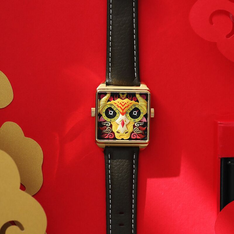 هابيواتش المزدوج اليابانية ساعة كوارتز ثلاثية الأبعاد تنقش الطلب الياقوت الكريستال ساعة اليد مع اثنين من الأشرطة (هدية: حزام سيليكون)