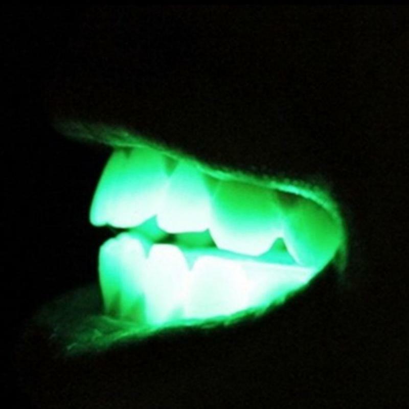 هالوين كرنفال الطرف LED مضيئة حراس الأسنان الحرس الطرف أداة LED غير مؤذية حماية البيئة مزحة مضيئة الأقواس