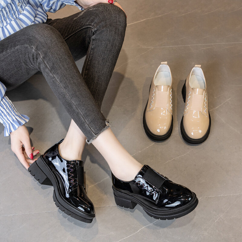 AIYUQI النساء المتسكعون منصة 2022 ربيع جديد سميكة سوليد أحذية على النمط البريطاني النساء براءات الاختراع والجلود موضة أحذية النساء الربيع