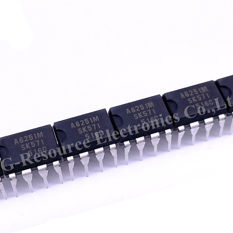 (10 قطعة) STR-A6251M A6251 DIP-7 LCD إدارة الطاقة رقاقة