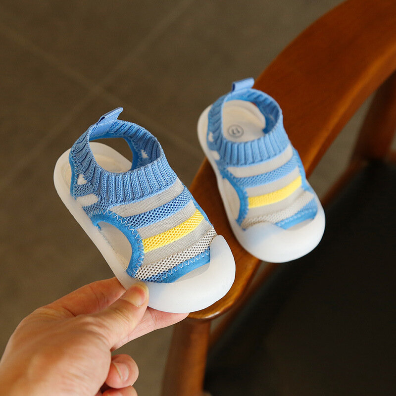 الوليد الرضع أحذية غير رسمية طفل جورب الأحذية لطيف شريط المشي أحذية طفل الفتيات الفتيان المطاط مكافحة زلة تنفس شبكة الصنادل