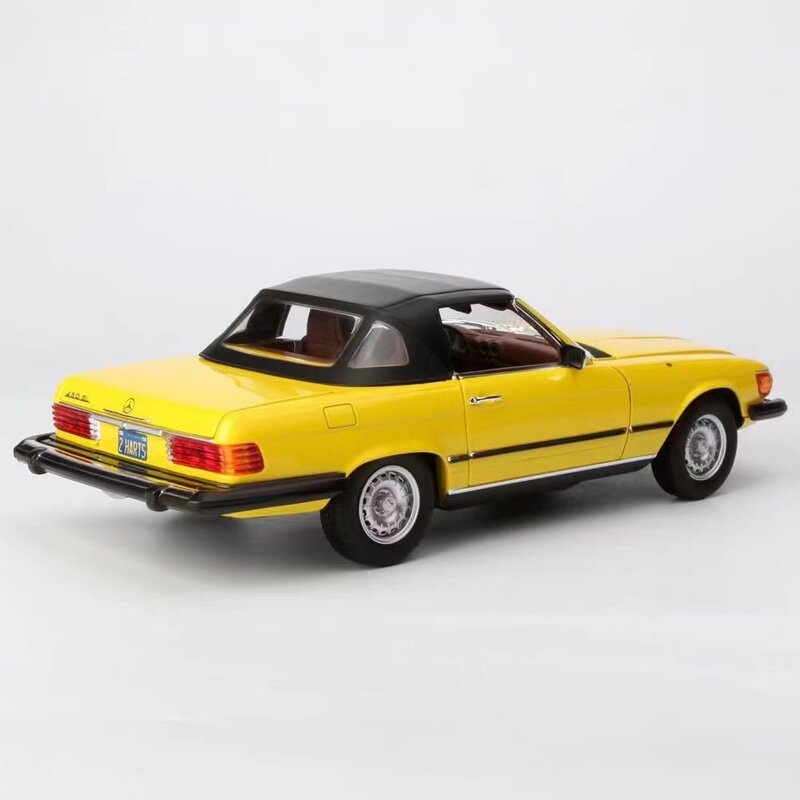 نوريف 1/18 لبنز 1979 450SL R107 ديكاست نموذج سيارة لعب صفراء هواية هدايا عرض مجموعة صفراء الحلي #3