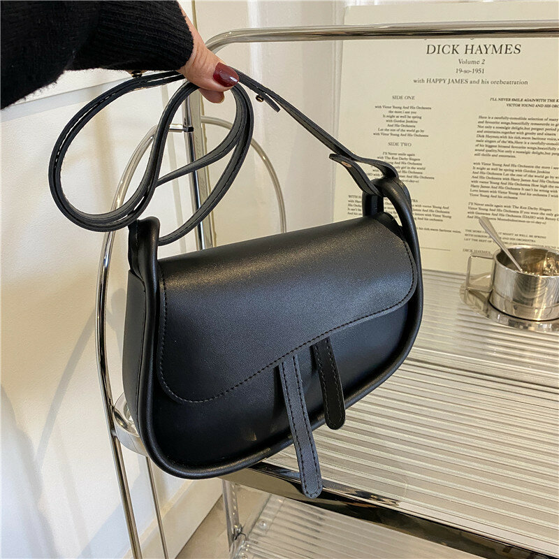 موضة السرج حقيبة حقيبة كتف 2022 جودة عالية بلون بولي Leather جلد Crossbody المرأة قسط الملمس حقيبة كروسبودي