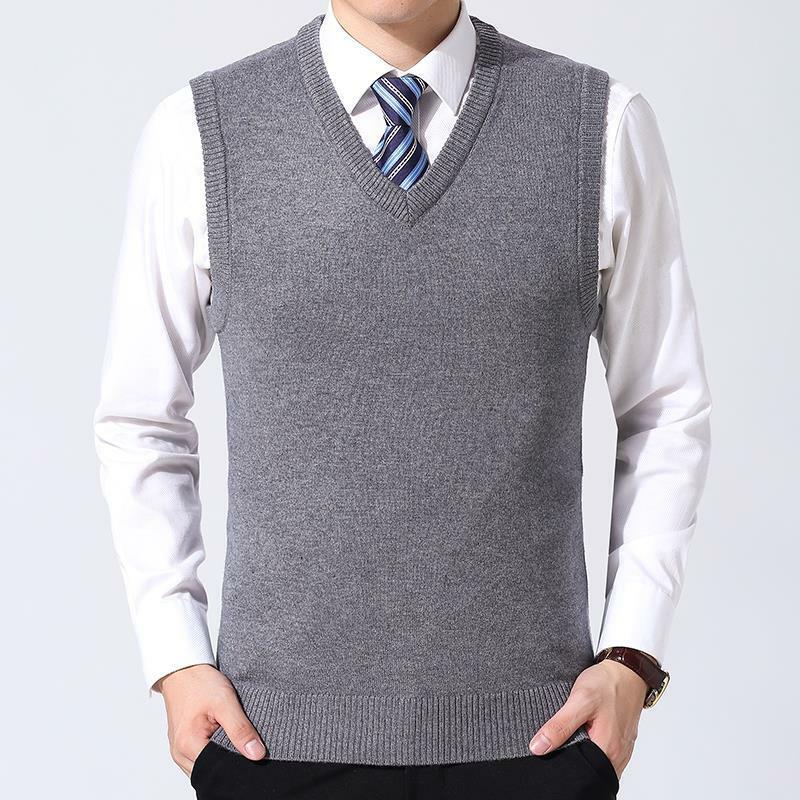 New Fashion Designer Brand Sweater V-neck Large Size Pullover Knitted Vest Men Wool Sleeveless Autum Casual Men Clothing C07