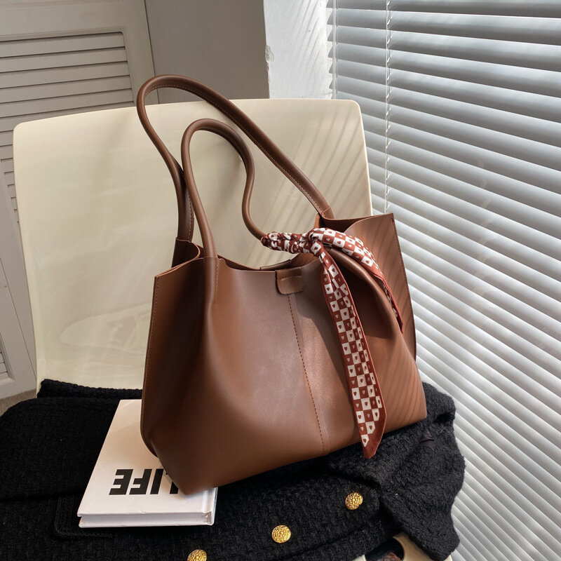 CGCBAG 2022 مصمم بسيط حقائب للنساء العلامة التجارية الفاخرة حمل حقيبة عالية الجودة بولي Leather جلد سعة كبيرة حقيبة كتف المرأة