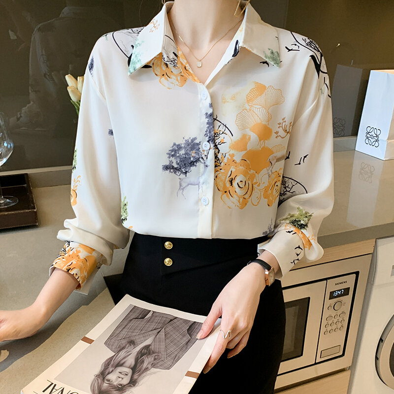 بلوزة نسائية من الملح ماركة إنستغرام لطيفة سخية 2022 ربيعية مطبوعة بأكمام طويلة بأزرار قميص كوري على الموضة